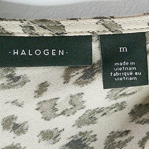 Halogen - Sleeveless, Oversized, Animal Print Blouse - Size Medium - Picture 5 of 6